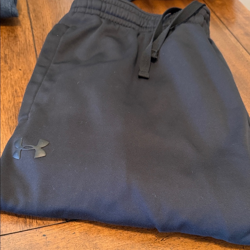 Under Armour Midnight Black Athletic Pants